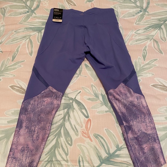 Calia by Carrie Underwood 7/8 leggings - Picture 8 of 10